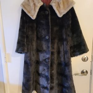 Vintage 60s faux mink women's coat